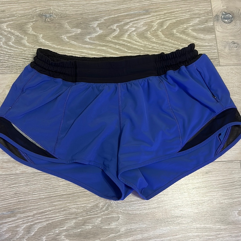 Blue 
4 regular
Lululemon